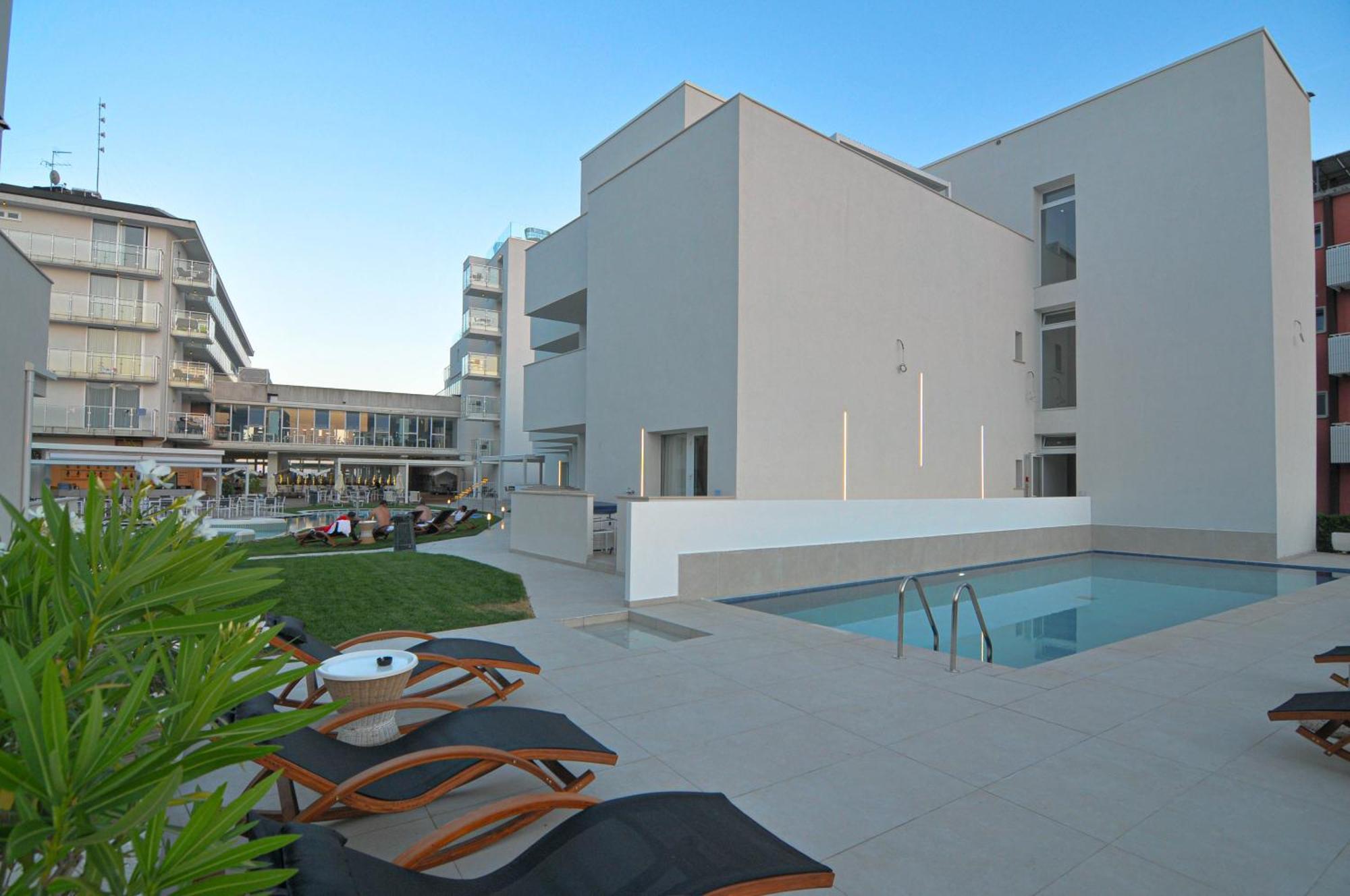 Marina Junior Suite 4 Stelle S Caorle Luaran gambar