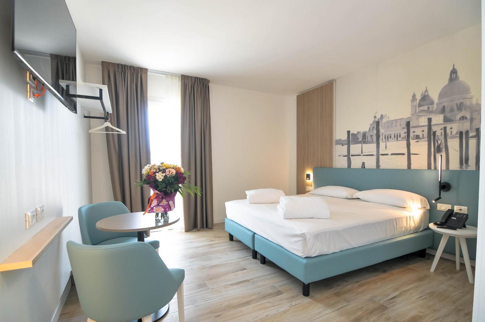 Marina Junior Suite 4 Stelle S Caorle Luaran gambar