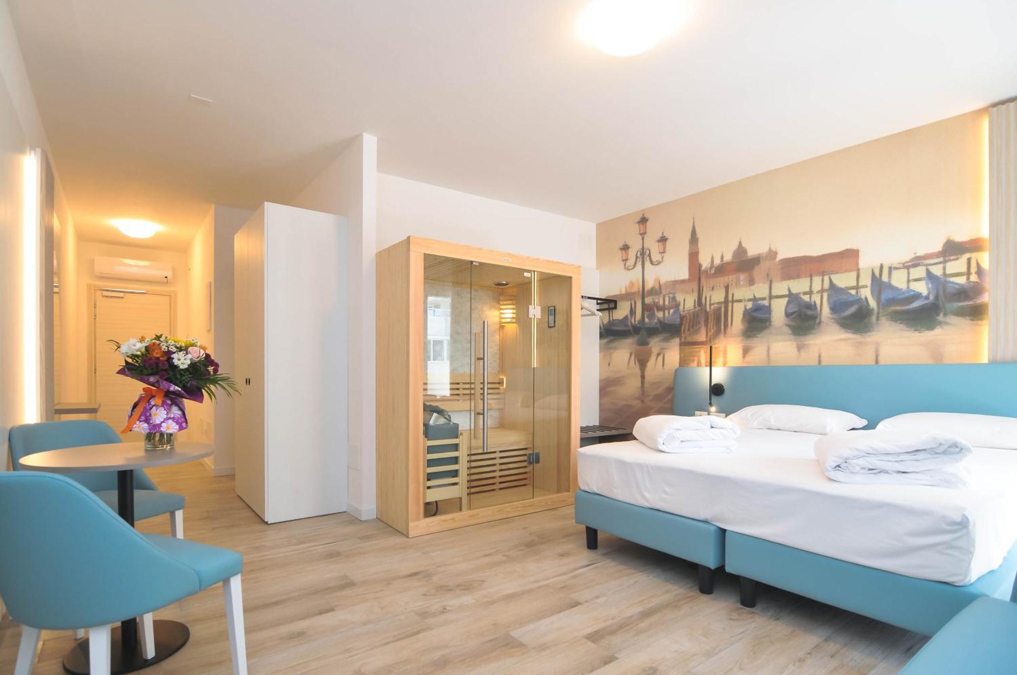 Marina Junior Suite 4 Stelle S Caorle Luaran gambar
